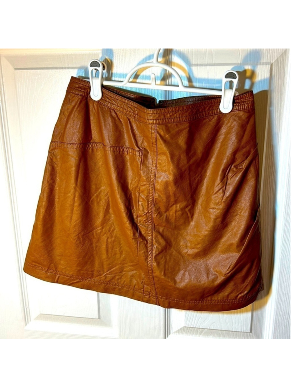 Free People Fake Out Faux Leather Wrap Skirt in Camel size 4 - Picture 3 of 5